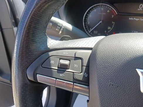 Used 2023 Cadillac XT4 Sport w/ Driver Assist Package FWD image 18