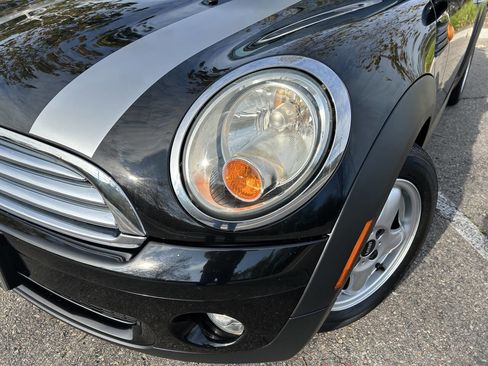 Used 2009 MINI Cooper Clubman Hardtop image 18