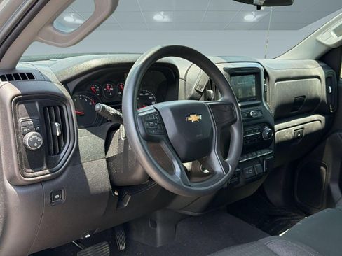 Used 2024 Chevrolet Silverado 1500 Custom w/ Turbomax Blackout Package RWD image 4