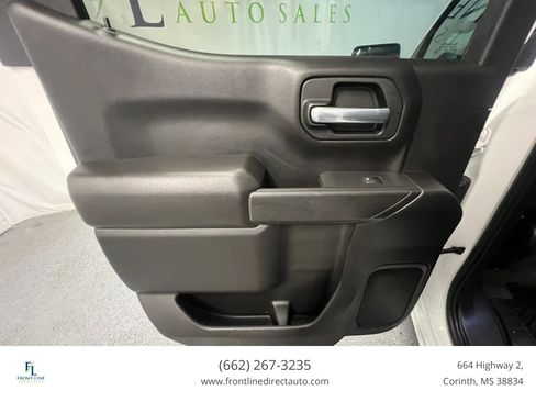 Used 2021 Chevrolet Silverado 1500 Custom Trail Boss AWD/4WD image 21