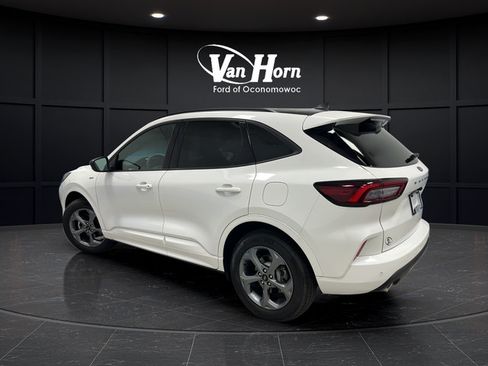 Used 2024 Ford Escape ST-Line w/ Tech Pack #1 AWD/4WD image 5