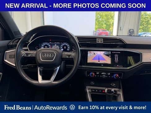 Used 2023 Audi Q3 2.0T Premium w/ Convenience Package AWD/4WD image 15