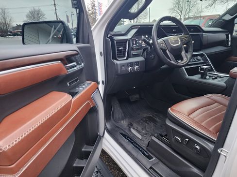 Certified 2024 GMC Sierra 1500 Denali Ultimate image 25