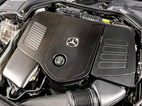 Used 2024 Mercedes-Benz C 300 Sedan image 31