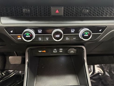 Certified 2025 Honda CR-V EX image 25