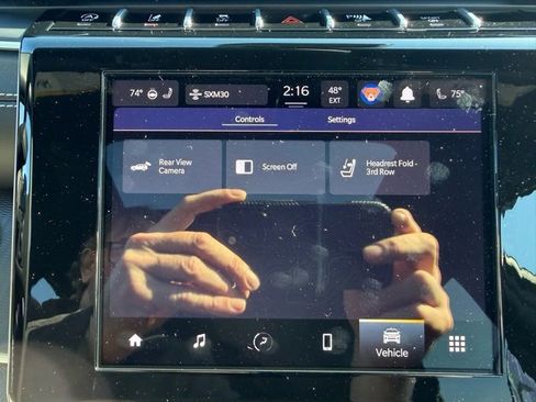 Used 2024 Jeep Grand Cherokee L Laredo w/ Luxury Tech Group I image 32