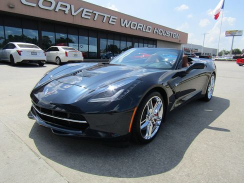 Used 2014 Chevrolet Corvette Stingray Convertible w/ 2LT Preferred Equipment Group RWD image 1