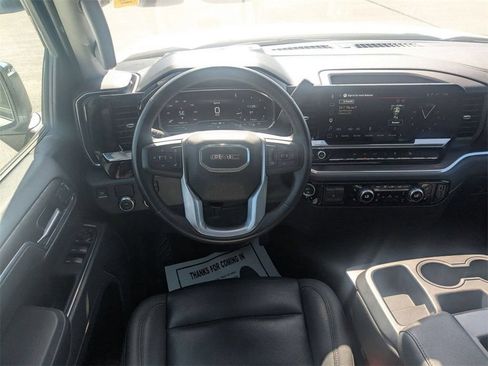 Used 2025 GMC Sierra 1500 SLT RWD image 28