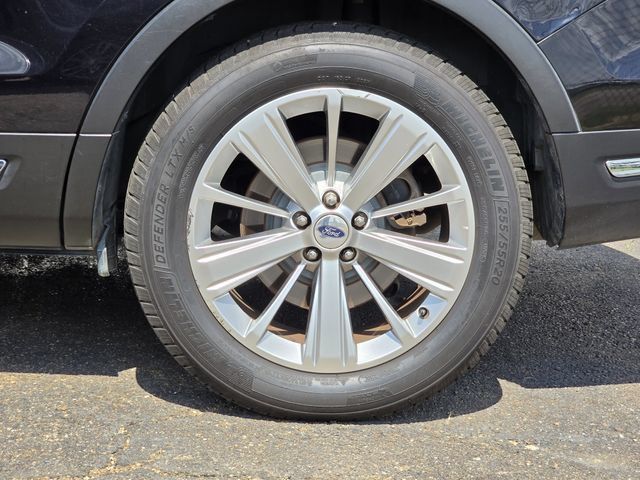 Used 2019 Ford Explorer Limited FWD image 4