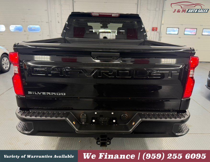 Used 2022 Chevrolet Silverado 1500 W/T w/ WT Value Package AWD/4WD image 9