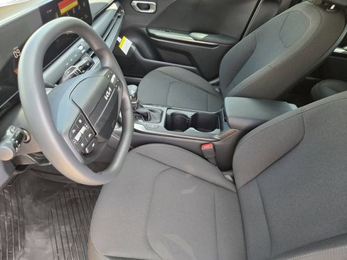 New 2026 Kia K4 FWD image 10