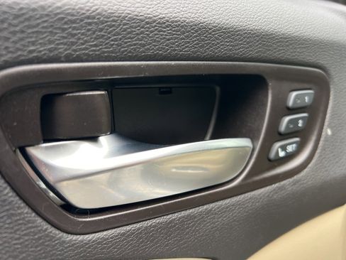 Used 2020 Acura MDX SH-AWD w/ Technology Package image 13