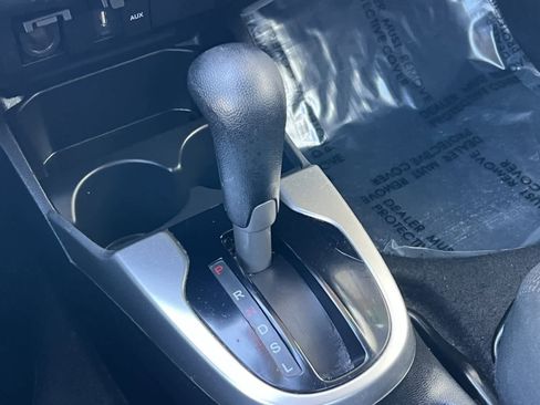 Used 2017 Honda Fit LX image 22