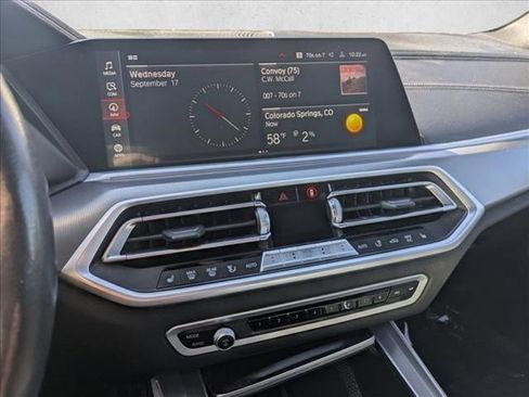 Used 2022 BMW X5 xDrive40i w/ Premium Package image 16