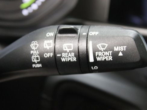 Used 2025 Jeep Wrangler Unlimited Rubicon 4xe w/ Convenience Group AWD/4WD image 39