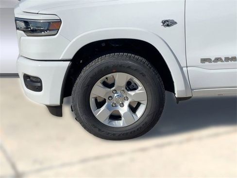 New 2026 RAM 1500 4x4 Crew Cab image 10