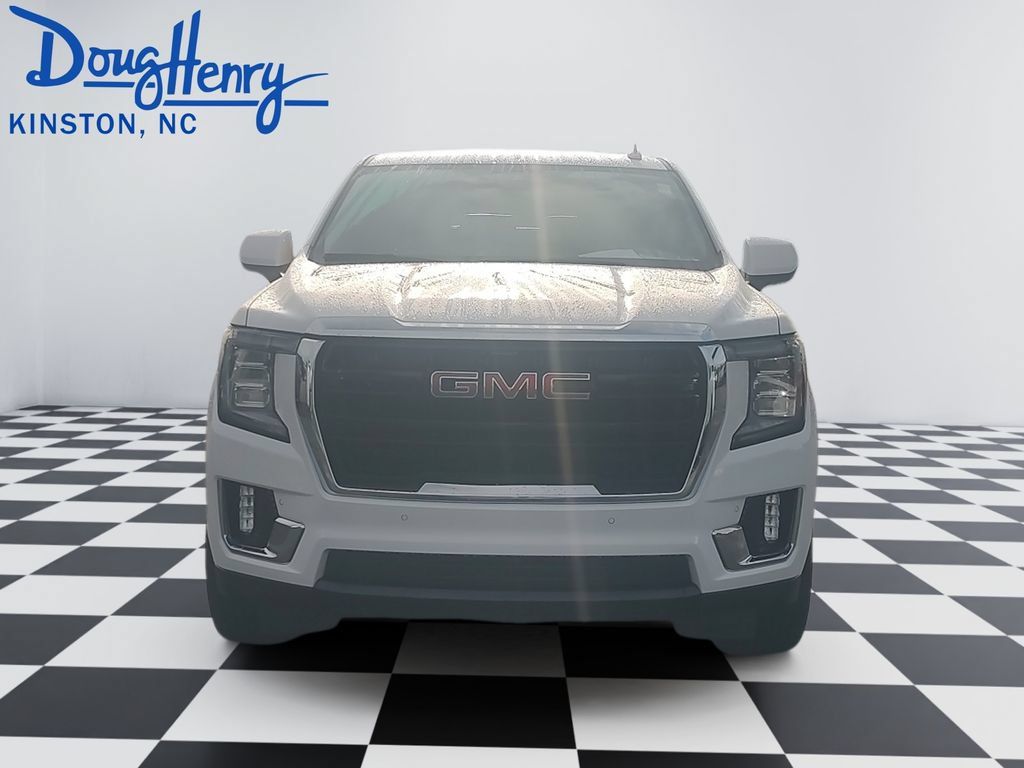 Used 2024 GMC Yukon XL SLE w/ LPO, Floor Liner Package RWD image 8