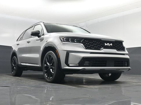 Certified 2023 Kia Sorento SX image 50