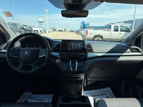 Used 2024 Honda Odyssey EX-L image 12