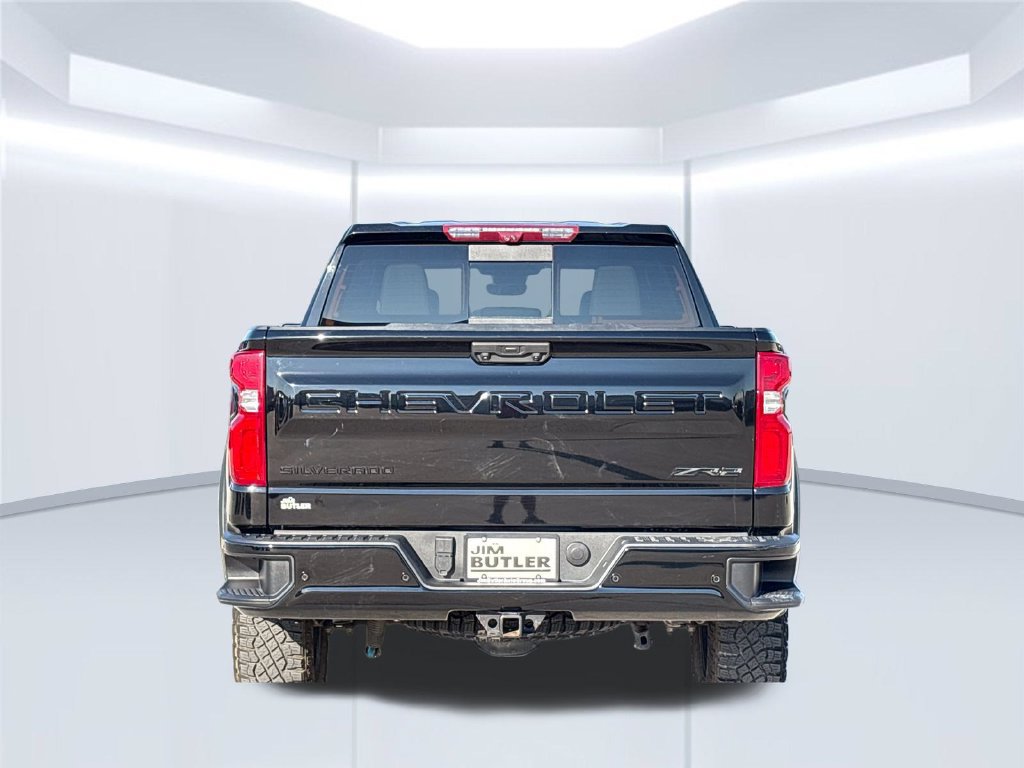 Used 2024 Chevrolet Silverado 1500 ZR2 w/ Technology Package AWD/4WD image 5