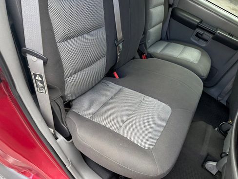 Used 2003 Ford Explorer Sport Trac XLT image 40