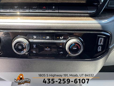Used 2024 Chevrolet Silverado 2500 LT AWD/4WD image 28