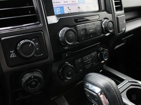 Used 2017 Ford F150 XLT w/ Equipment Group 302A Luxury AWD/4WD image 15