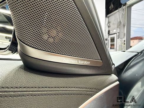 Used 2020 BMW 540i w/ M Sport Package image 20