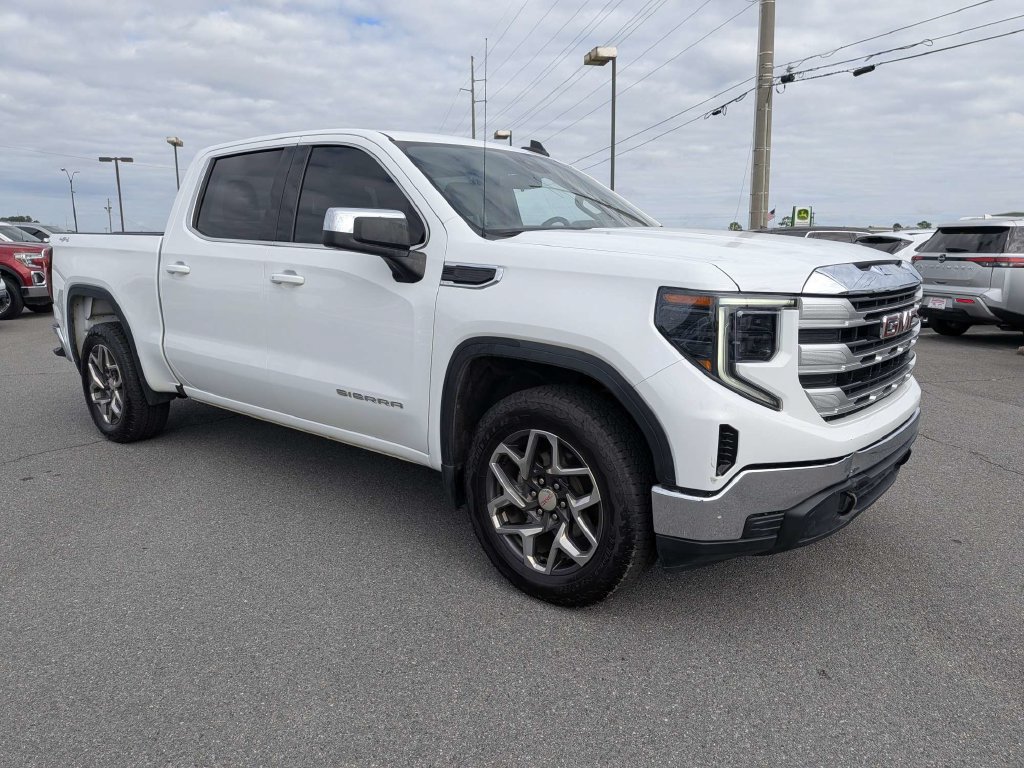 Used 2023 GMC Sierra 1500 SLE AWD/4WD image 2