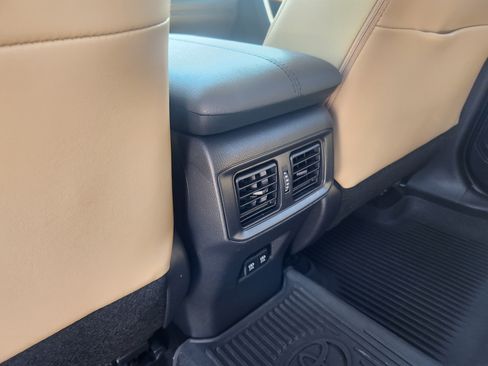 Used 2021 Toyota RAV4 XLE Premium AWD/4WD image 25
