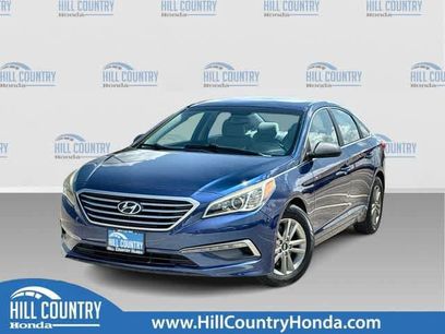 Used 2015 Hyundai Sonata SE w/ Option Group 09