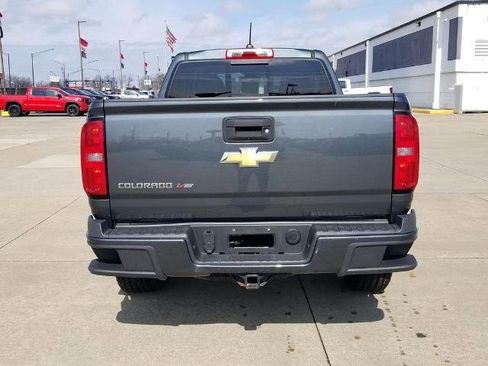 Used 2017 Chevrolet Colorado Z71 image 3