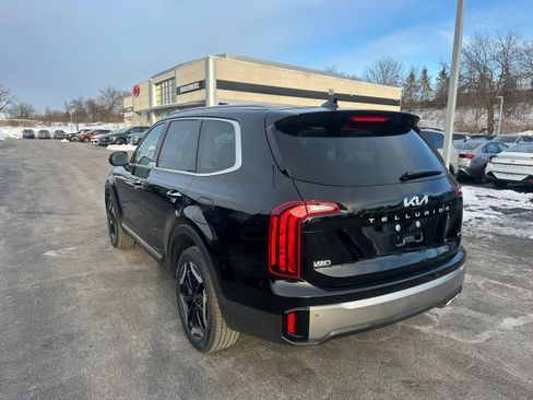 New 2025 Kia Telluride S image 7