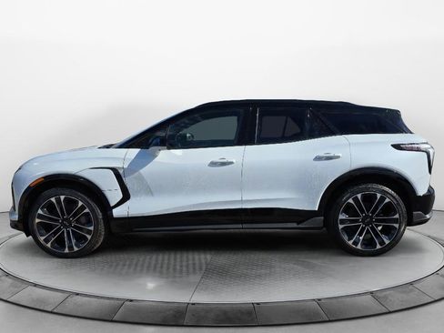 New 2026 Chevrolet Blazer EV SS AWD/4WD image 2