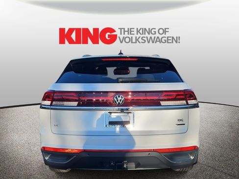 New 2026 Volkswagen Atlas Cross Sport SE image 4