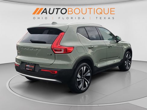Used 2024 Volvo XC40 B5 Plus w/ Climate Package AWD/4WD image 5