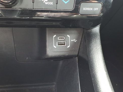 Used 2022 Jeep Compass Limited AWD/4WD image 12