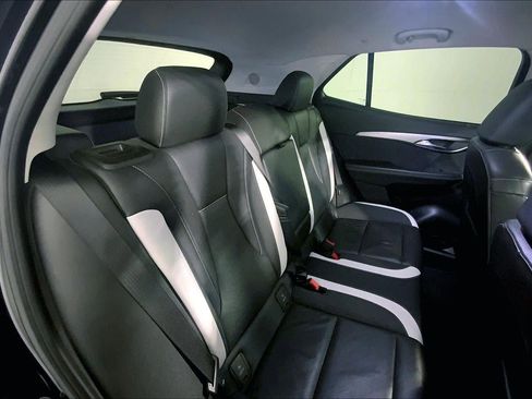 Used 2025 Buick Envision Sport Touring image 23