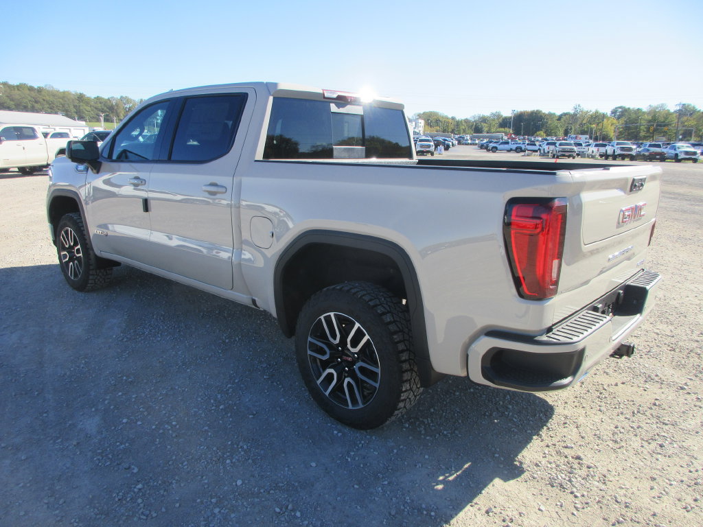 New 2026 GMC Sierra 1500 AT4 w/ AT4 Premium Package AWD/4WD image 7