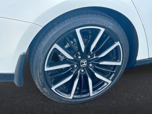 Used 2024 Honda Accord Touring image 25