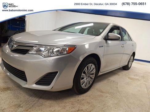 Used 2012 Toyota Camry LE image 11