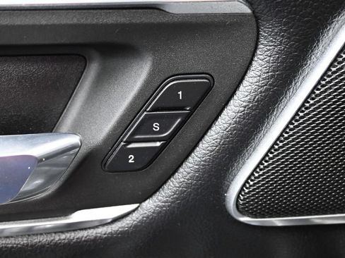 Used 2021 RAM 1500 Laramie AWD/4WD image 23