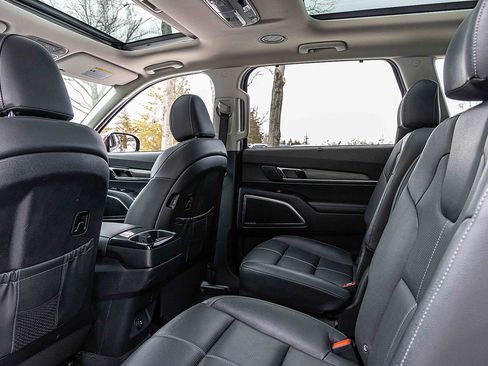 Used 2021 Kia Telluride SX w/ Nightfall Edition Package image 25