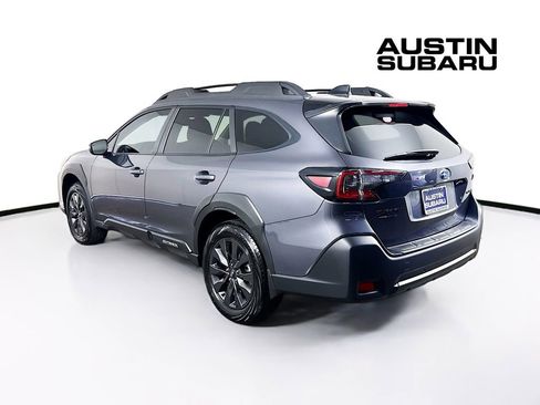 Used 2025 Subaru Outback Onyx Edition image 5