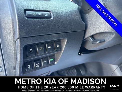 Used 2018 Nissan Rogue SL w/ Premium Package AWD/4WD image 12
