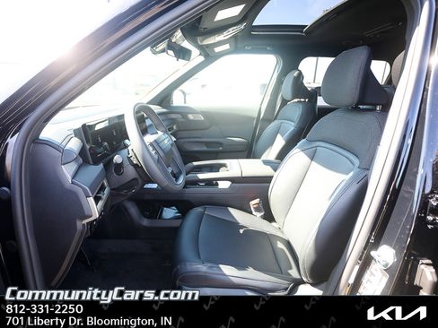 New 2027 Kia Telluride S image 10