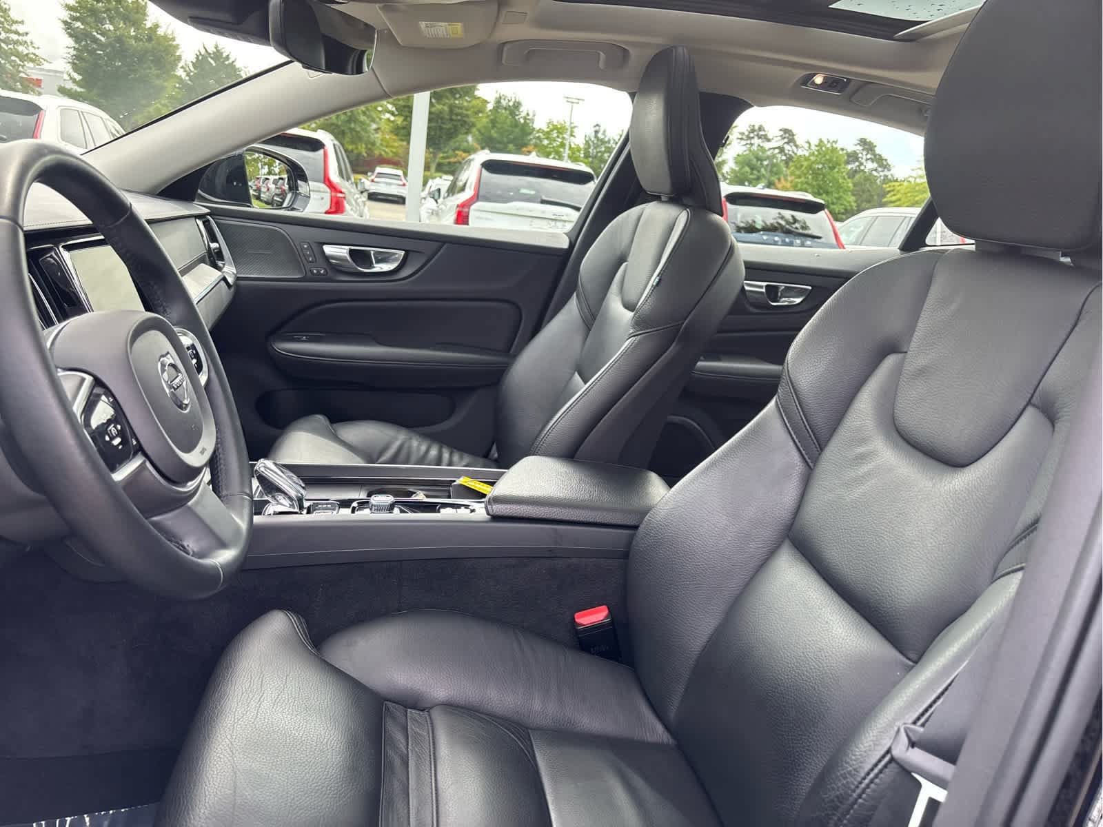 Used 2022 Volvo S60 B5 Inscription AWD/4WD image 13