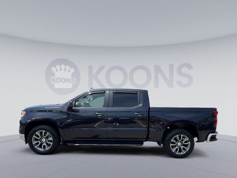 Used 2023 Chevrolet Silverado 1500 LT AWD/4WD image 2