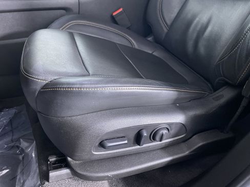 Certified 2019 Chevrolet Traverse Premier w/ Redline Edition image 10