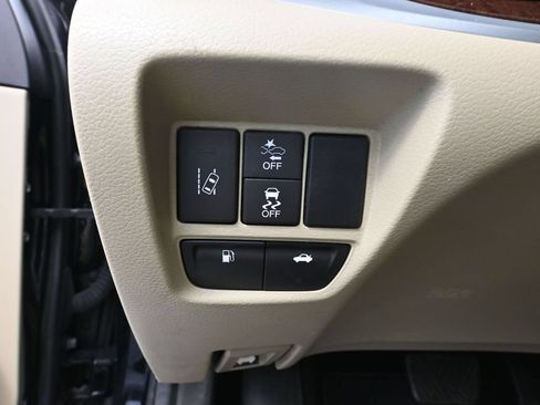 Used 2020 Acura TLX FWD image 30